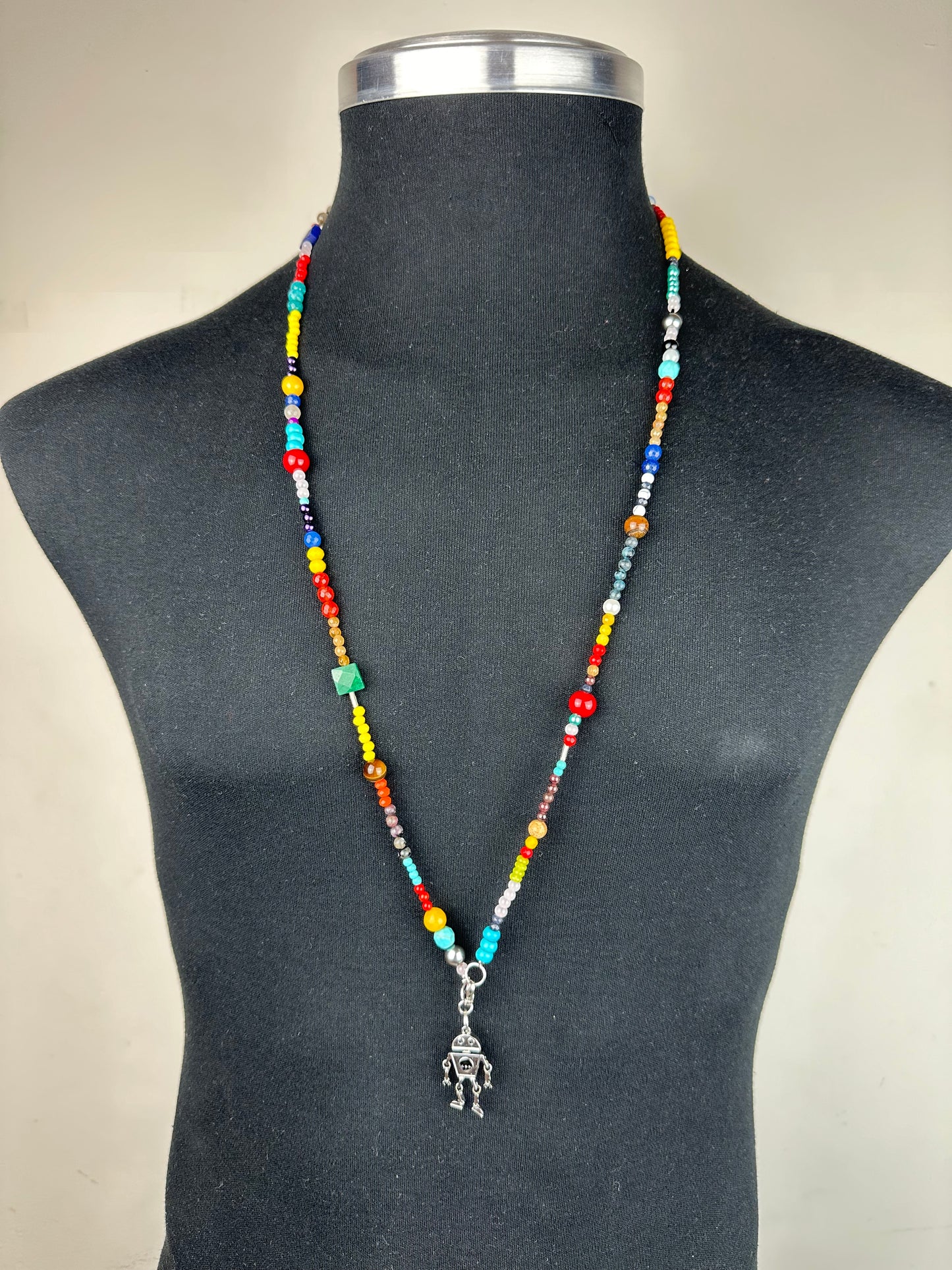 Collar Robot Plateado