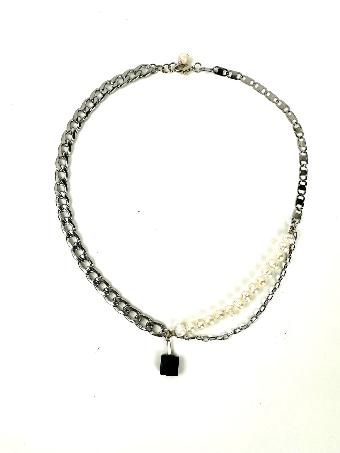 Collar Lhotse