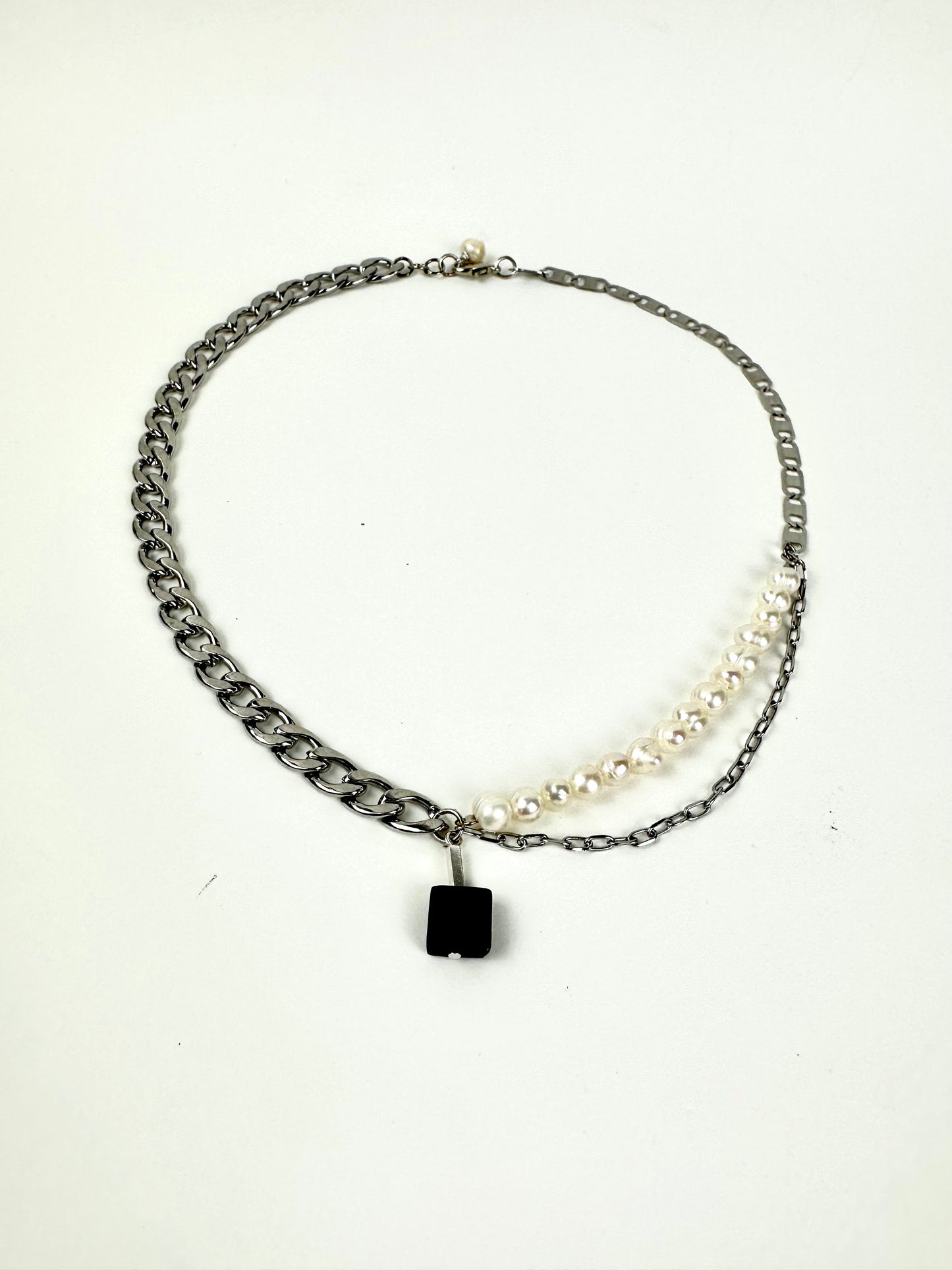Collar Lhotse
